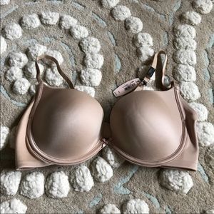 NWT nude Victoria’s Secret bra 36B